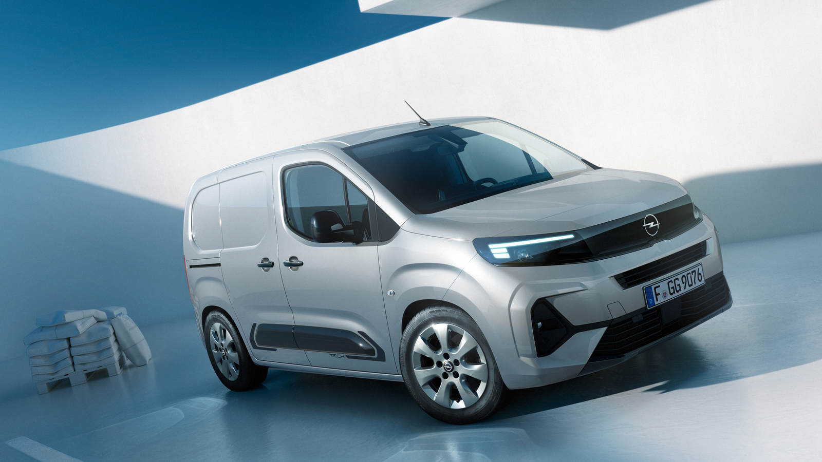 Opel เตรียมโชว์รถพาณิชย์ 4 รูปแบบที่ IAA Transportation 2026