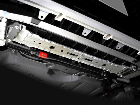 ตำแหน่งติดตั้ง BLITZ B-MCB ด้านหน้า Toyota Alphard