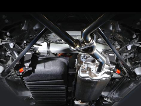 ตำแหน่งติดตั้ง BLITZ B-MCB ด้านหลัง Toyota Alphard